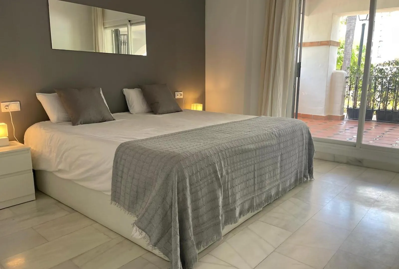 Solguest Apt A 7 Minutos De Puerto Banus 1ª Linea Playa!!! Marbella